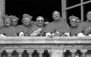 T e m a nali, koji su pratili obraćanje novog Pape vjernicimasbalkonabazilike,bilisuzadovoljni,smješkalisuse,jeročitodilemenisubiletakovelike.