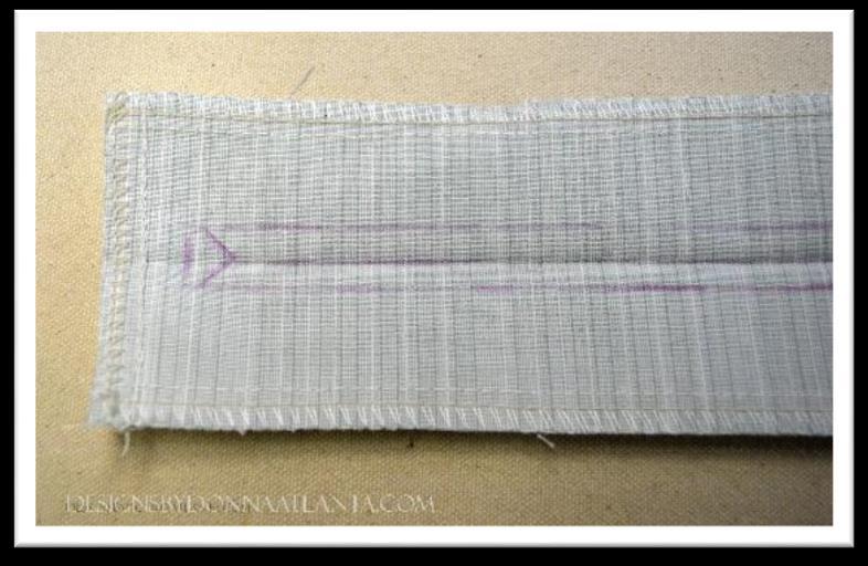 Bound zipper. Step-by-step Cut the pillow front and back fabrics the same size. Cut a zipper strip the pillow cut width minus 3. Ex.