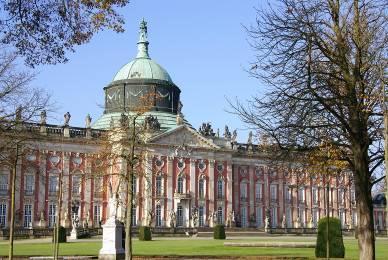 Suggestions: Visit the Five Museums located adjacent to one another near the Unter den Linden.