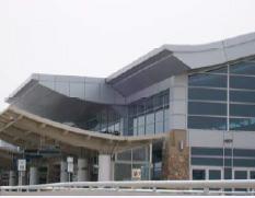 PLANNING AREA POLICIES l AIRPORT Parks and Recreation There are no outdoor park properties in the Airport area, and one indoor recreation facility: Idaho Ice World.