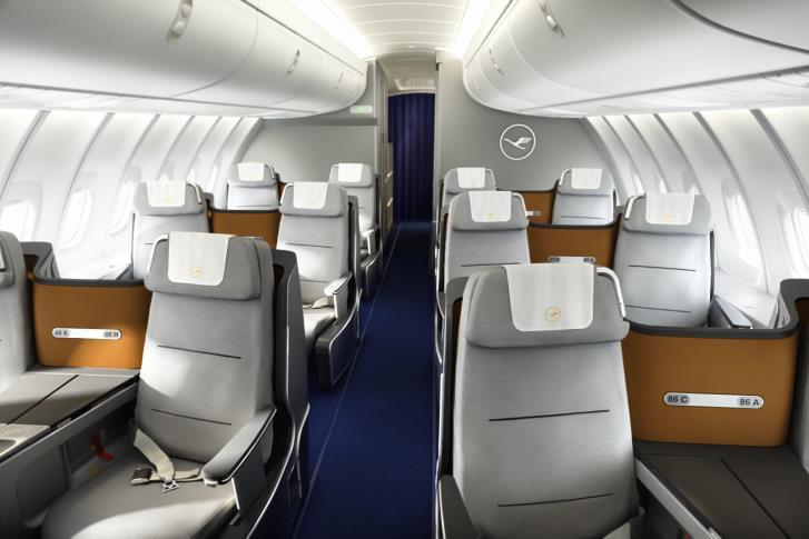 Comfort zone on board: The Business Class cabin Easier access to the seat and more privacy due to the V- arrangement