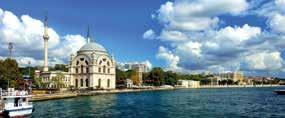 ljeće; do 15. st. bila je bizantska crkva, kasnije džamija, a danas muzej predložen od mnogih povjesničara kao osmo čudo svijeta), Plavu Džamiju (za mnoge najljepšu džamiju u gradu iz 17.