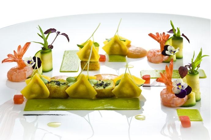 In the evening, you will dine in the two star Michelin restaurant 'Il Mosaico' and witness