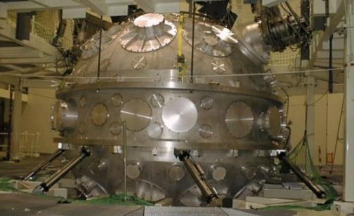 Project Laser MegaJoule CEA Symetrie is a supplier to the Laser MegaJoule (LMJ), an experimental inertial confinement