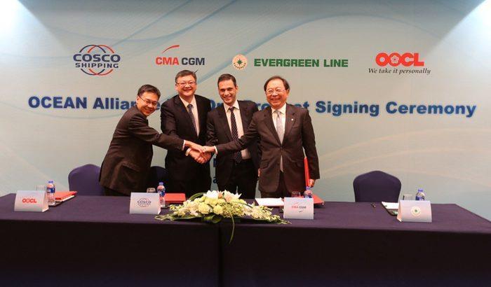 Ocean Alliance unveils network for 2017 Signing the Day One Product were (left to right) Ocean Alliance members Andy Tung, CEO of OOCL, Wang Haimin, managing director of China Cosco Shipping Lines,