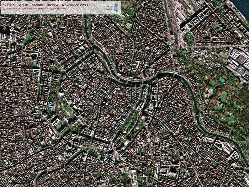 jpg) za rušenje vojnih utvrđenja na čijem mestu će kasnije niknuti jedna od najpoznatijih ulica u Beču, Ringštrase, široki prstenast bulevar, zatim da pojas oko gradskog jezgra, koji je predstavljao
