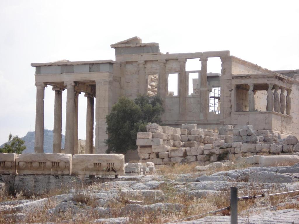 Some photos of Athens Athena s temple at the Acropolis, called the Parthenon, from the back.