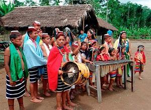 ITINERARY - DAY 2: TSACHILAS INDIGENOUS COMMUNITY Enjoy breakfast with your host