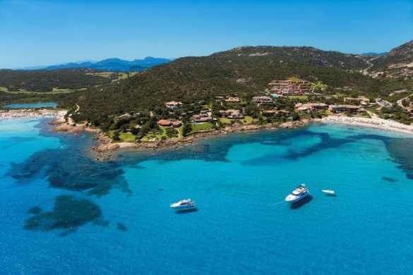 Porto Cervo was constructed fairly recently in the1960s, by Karim Aga Khan IV, that fell in love with this exceptional environment and nature.