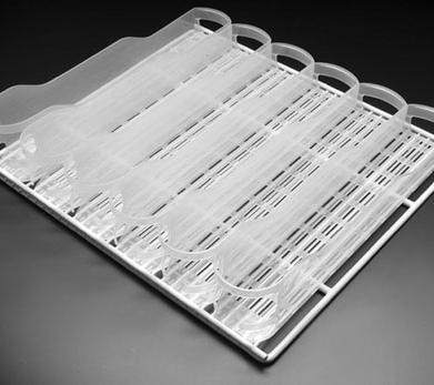 TRUEFLEX Easy to install and load, TrueFlex Gravity Feed Organizers maximize cooler pack-out. A new silicon slip agent improves slide performance.