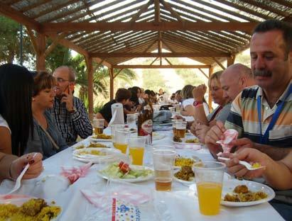 A few of the host families invited all the project members on a huge paella meal.