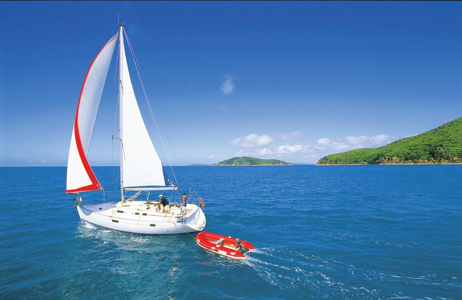 About the Whitsundays The Whitsunday Islands have long been a favourite place for both Australian and international visitors alike, drawn to it s beautiful charm, amazing views, relaxed friendly