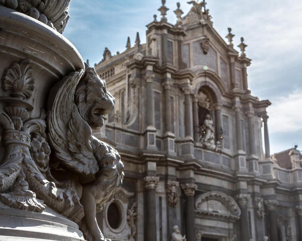 REGULAR TOURS IN CATANIA ** MULTI LANGUAGE TOURS ** Rates per person valid from 01 April 2018 to 31 October 2018 INDEX