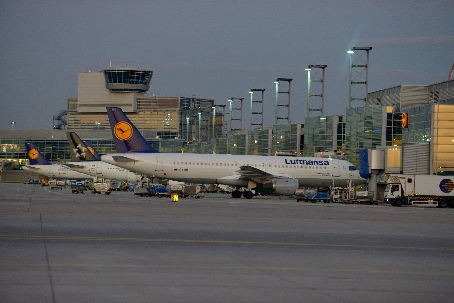 Airport Frankfurt Main (2016) www.frankfurt-airport.