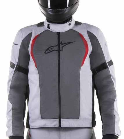Removable and interchangeable full thermal liner jacket offers excellent scope for riding colder climates.