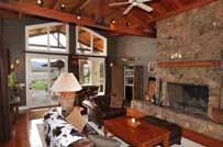 home with vaulted ceilings and spectacular 360º
