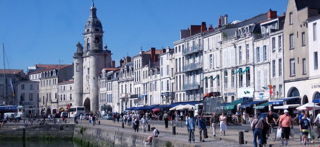 the largest French harbor cities in terms of business and tourism.