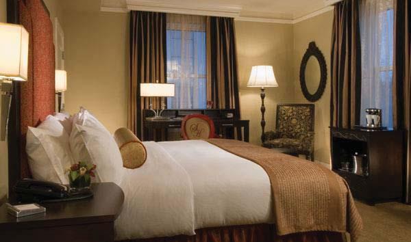 Guest Rooms and Suite Features 32" flat panel televisions Complimentary Wi-Fi in sleeping rooms The Hilton Serenity Bed Collection with