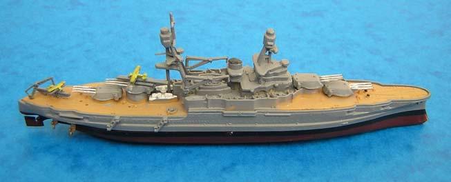 To complete this brief 1/1200 plastic model survey, mention must also be made of the modern French warships Jeanne d Arc, Colbert and Suffren (nearly 1/1200) from Heller, USS Enterprise (CVAN) from