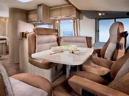 42 VISEO INTEGRATED MODELS COMFORT-CLASS VISEO FOR A FIRST-CLASS HOLIDAY Viseo i 726 In the Viseo you will enjoy the prospect of an unforgettable holiday as the landscape passes