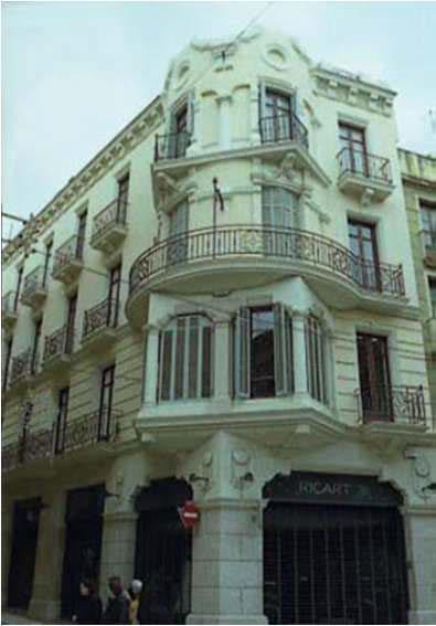 At the junction with Carrer de Santa Anna is the very unusual building Casa Marco Casa Marco