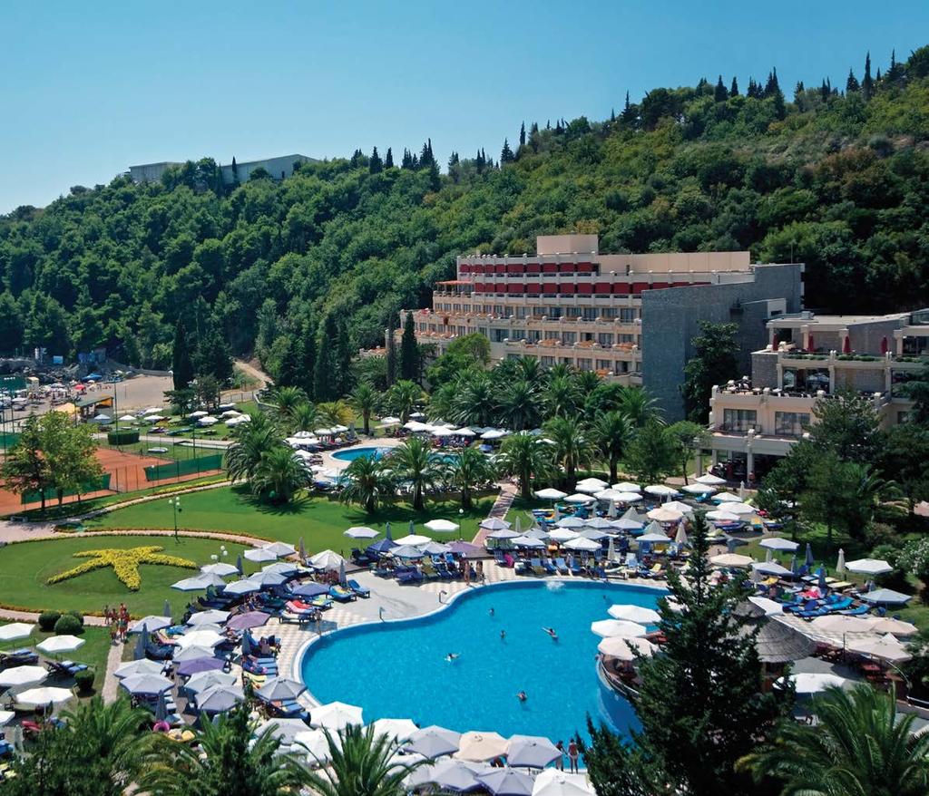 The Iberostar Bellevue hotel has to offer a wide range of activities, sports and gastronomy so that no one day is like another during your holiday in Budva.