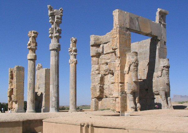 PERSEPOLIS At the height of the Persian Empire it stretched from India to
