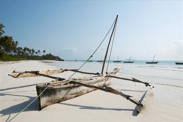 Day 11 until day 13: Zanzibar, Matemwe Beach Village Relaxing at the beach of Zanzibar.