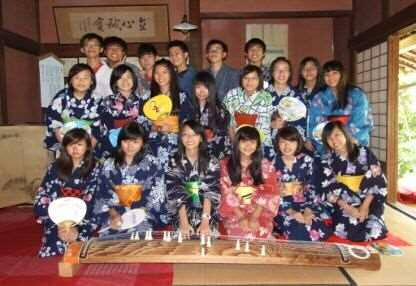 Kimono Tea Ceremony 30 minutes All Year 1,050 yen 30 persons 30 minutes