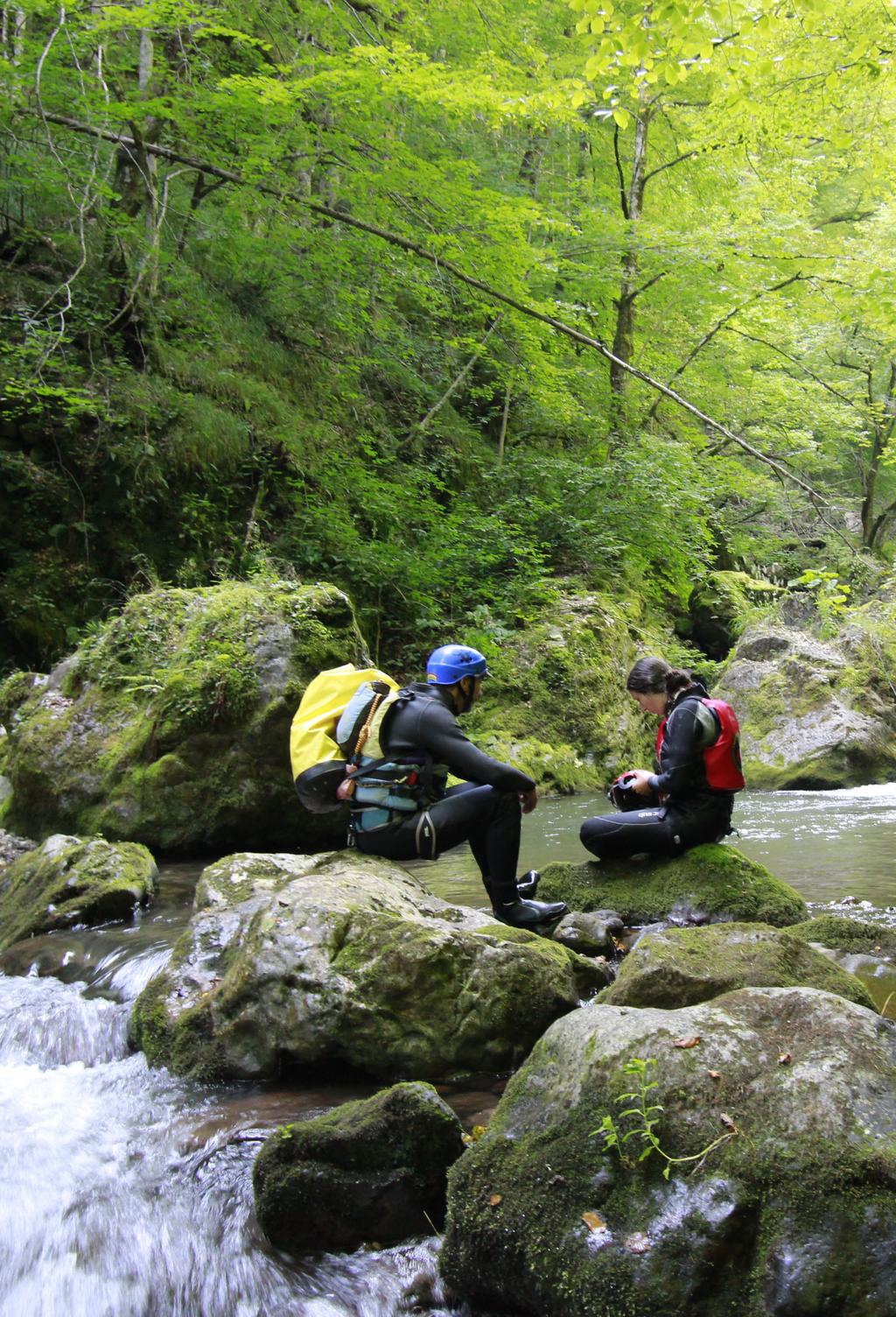 Canyon Hrcavka Mato Gotovac/ WWF Adria Recommendations for addressing identified challenges 1.