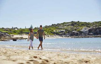UNIVERSITY OF NEW SOUTH WALES PROXIMITY TO BEACHES SUCH AS LITTLE BAY BEACH. BUS NETWORK 1 POP 2 INF 3 EMP CALL 13 38 38 TAILORSWALK.