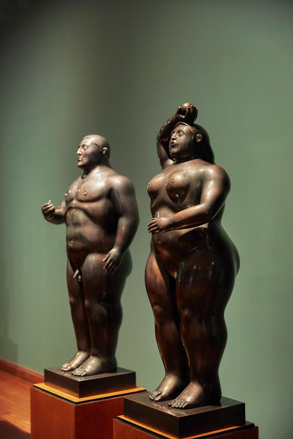 TOURIST ATRACTIONS BOTERO MUSEUM Fernando Botero is the most renowned Colombian artist.