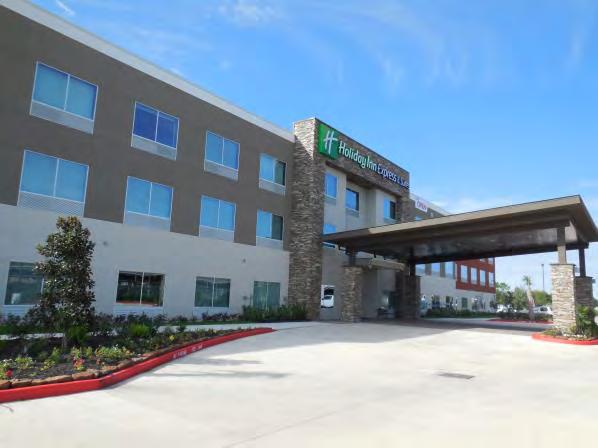 Holiday Inn Express & Suites Hilton Home2 Suites