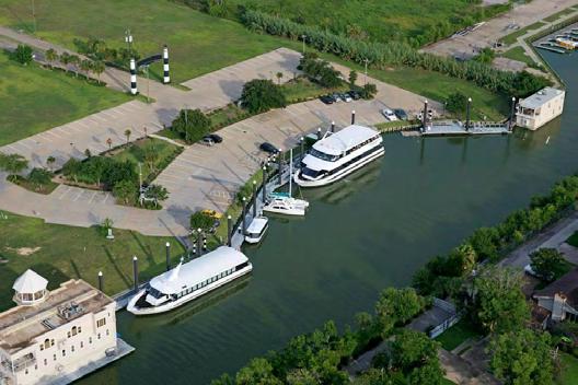 In the planning stage: Star Fleet Marina owners plan a parking