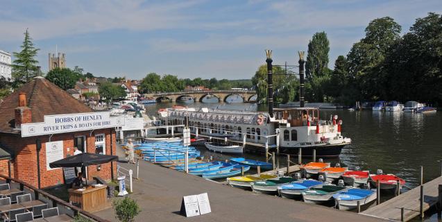Discover the River Thames with Hobbs of Henley. With over 145 years of boating experience, nobody does it better. Welcome to Hobbs of Henley, the best in boating since 1870.