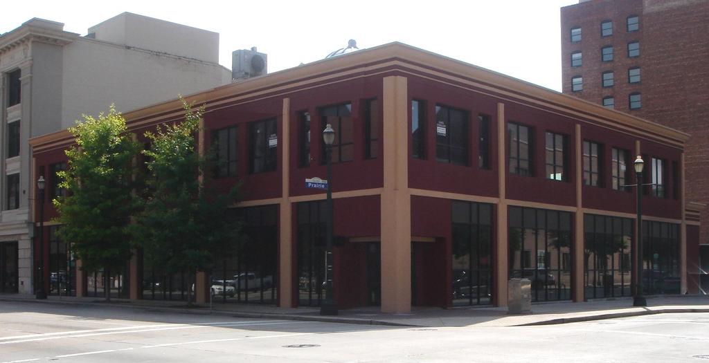 Great Location Downtown FOR SALE PROPERTY INFORMATION Building Size: 20,000 SF Land Size:.