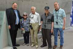 Friends Worldwide CANADA Yad Vashem Benefactor Victor David (center) unveiled his family s dedication on the Mount of Remembrance in May in the presence of