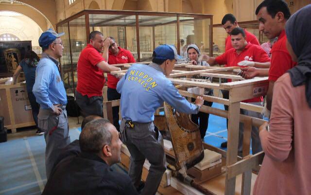 Projects (GEM) Grand Egyptian Museum he second chariot of King Tutankhamun was transported T from EMC to GEM.