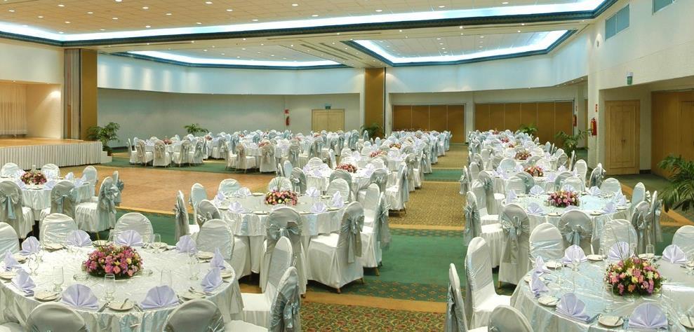 INDOOR RECEPTIONS KRYSTAL IXTAPA IS THE BEST OPTION FOR YOUR SPECIAL EVENTS, WITH EIGHT