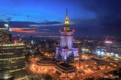 Panoramic visit of Warsaw: the capital of Poland should be perceived through the history that it shaped.