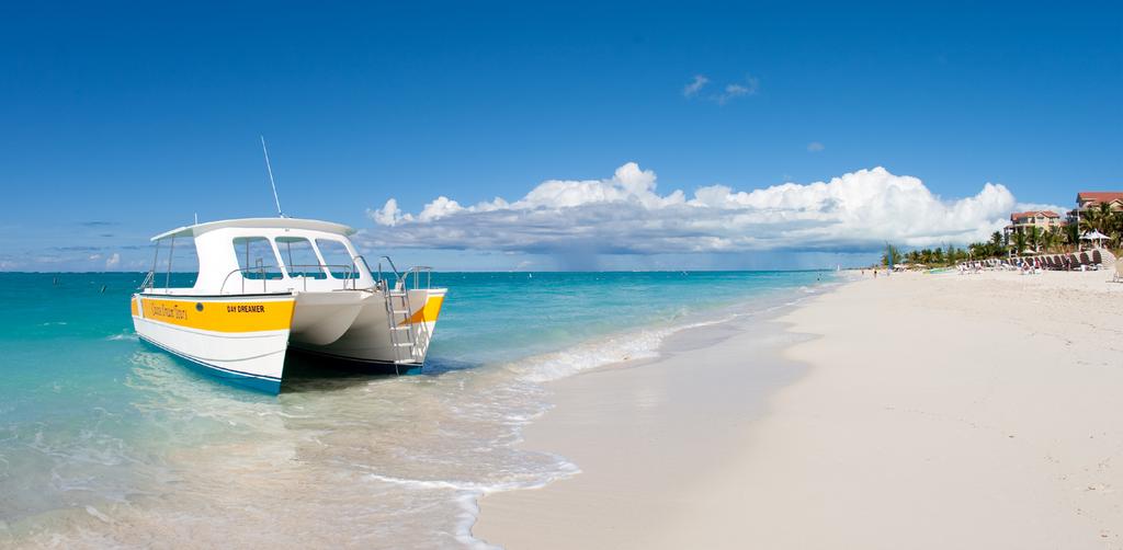 Go Island Hopping Providenciales is just one of the more than 40 islands and cays that make up Turks and Caicos.