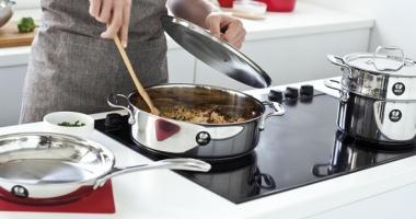 Quality Cookware Beka Chef Stainless steel A layer of aluminum is encapsulated between two layers of stainless steel, giving you an optimal heat
