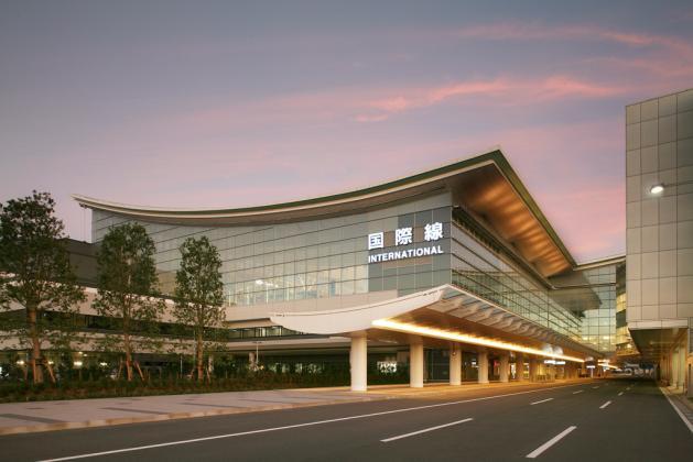 Terminal 1 Terminal 1 called "Big Bird" opened in September 1993.