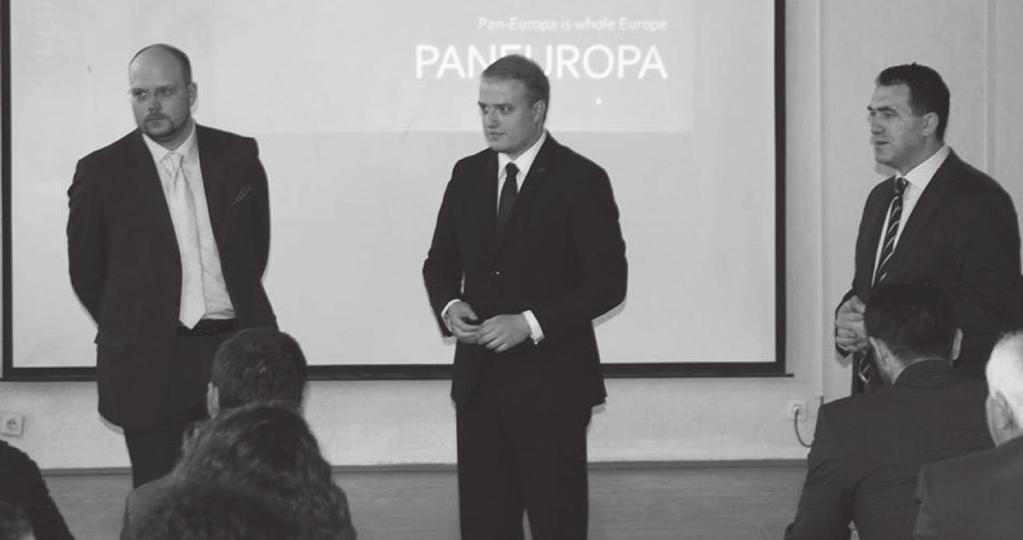 Maj 2016 Aktualitet UBT News 23 Drejtues të organizatës Paneuropa mbajtën ligjëratë në UBT Kosova jep mundësi të mëdha për fuqizimin e Bashkimit Evropian Habock e Jauernik, kanë shfaqur bindjen se