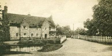 3. Old Photographs Old photographs confirm that most transport travelling to the mill approached from Mill Close and crossed by the ford next to the Village Post Office.