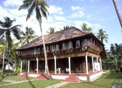 A Coconut Lagoon Heritage Villa private pool villas are also available The Coconut Lagoon is on the shores of Lake Vembanad and is designed