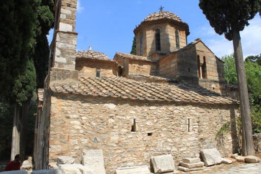 On the south side was a Roman bathhouse which had hot and cold baths and warm water for heating the cells and was later transformed into the monastery's olive oil extractor during the Turkish