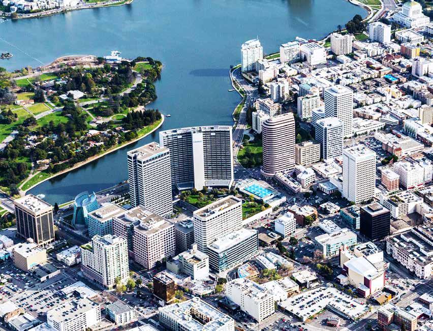 Anchoring Oakland s thriving Upton Area on Lake Merritt, Lakeside Toer offers iconic architecture, spectacular