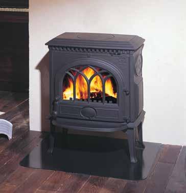 Output 6kw Heats up to 240m 3 JOTUL F3 WOOD BURNING / MULTI-FUEL CLASSIC BEST-SELLER For decades the F3 has been a best seller for Jotul both in the solid base