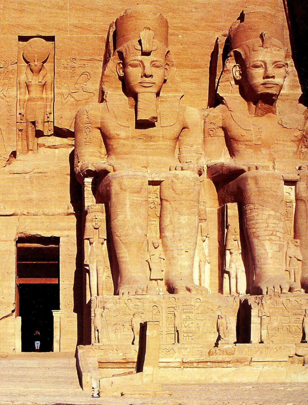 The entrance itself is crowned by a basrelief representing two images of